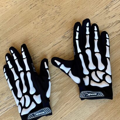 Biker boy skull gloves
